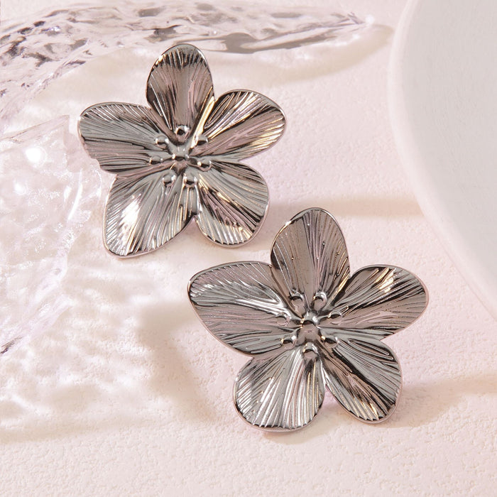 Wholesale Stainless Steel Five Petal Flower Earrings for Women