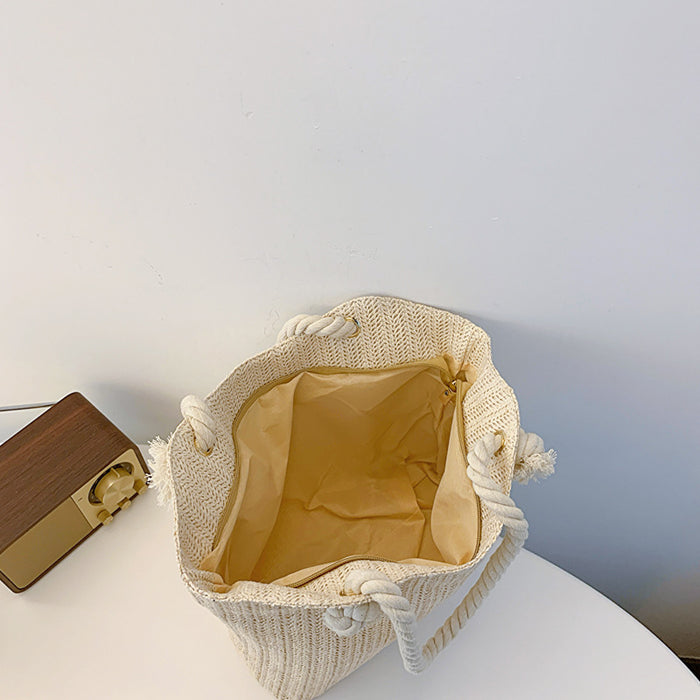 Wholesale Handheld straw woven bag, new woven shoulder bag, simple water bucket, casual large capacity tote bag