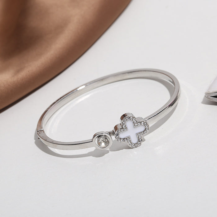 Wholesale Open Four Leaf Clover Diamond Alloy Bracelet JDC-BT-Liyang002