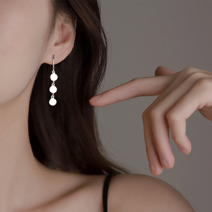 Wholesale Heart shaped earrings, women's light luxury handmade heart-shaped tassel ear hook