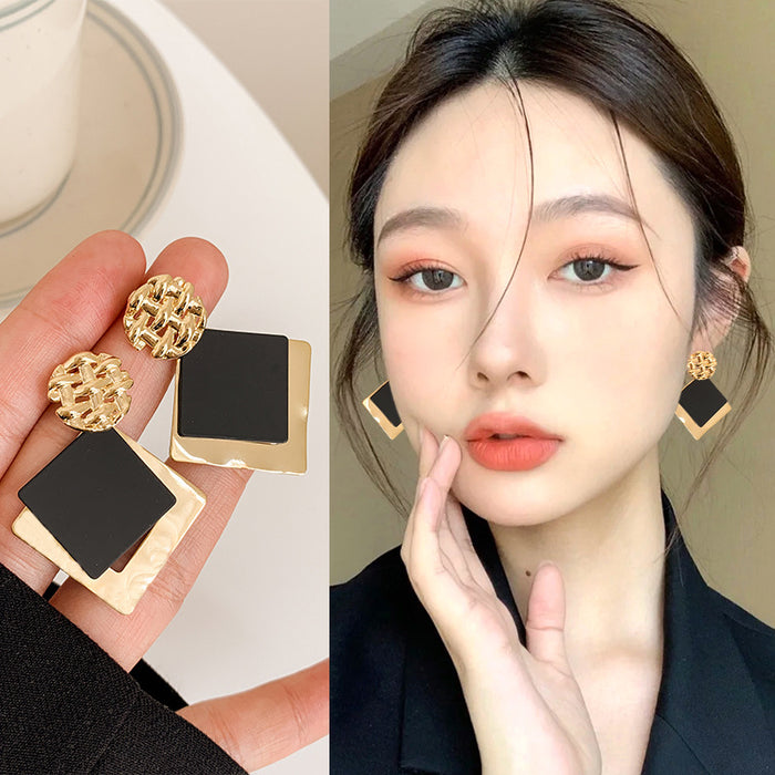 Wholesale Metallic Square Earrings Women's Versatile High-end Personalized Earrings
