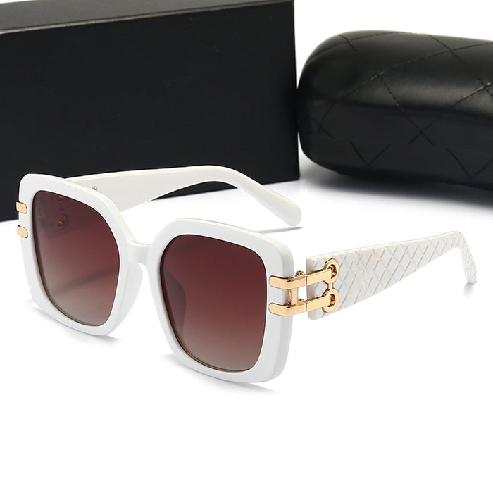 Wholesale New polarized glasses, fashionable and trendy sunglasses, driving casual sunglasses