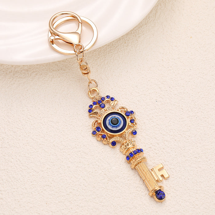Wholesale Chic Evil Eye Rhinestone Keychain Pendant Zinc Alloy Bag Charm MOQ≥2