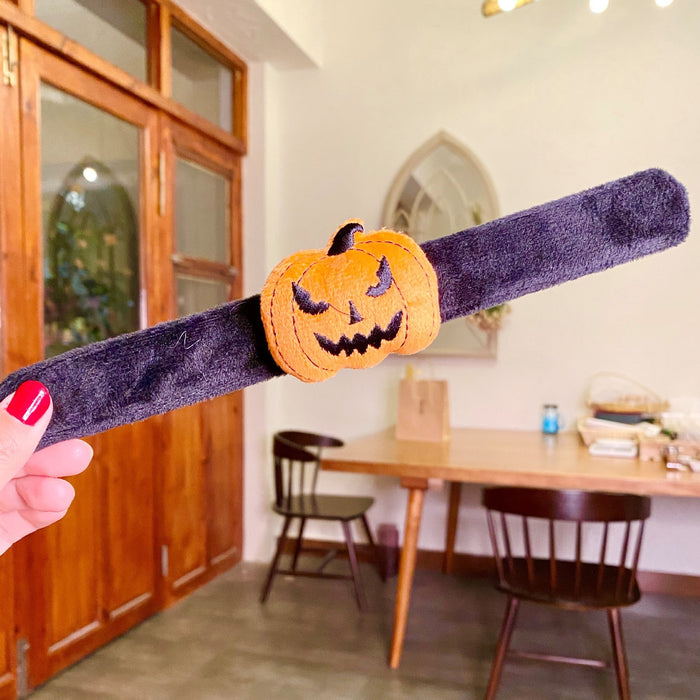 Wholesale Snap Bracelets Plush Cloth Pumpkin Ghost Design Party Favors Gift Decorative Accents