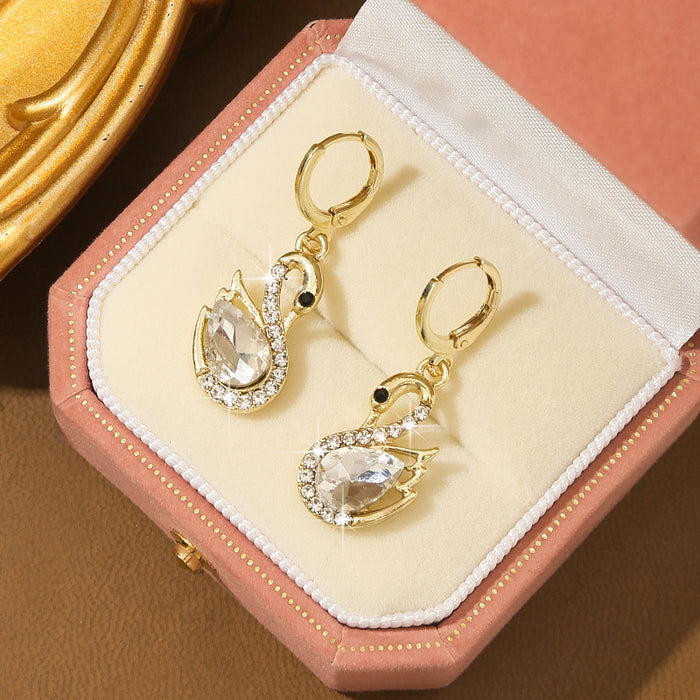 Wholesale temperament diamond swan pendant earrings fashion