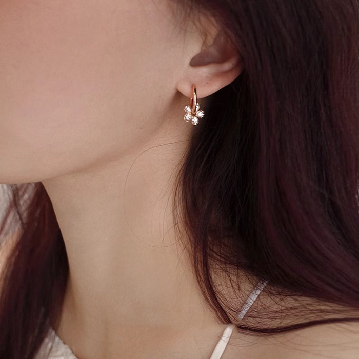 Wholesale Full Diamond Flower Earrings Women's Niche Circle Ear Buckle