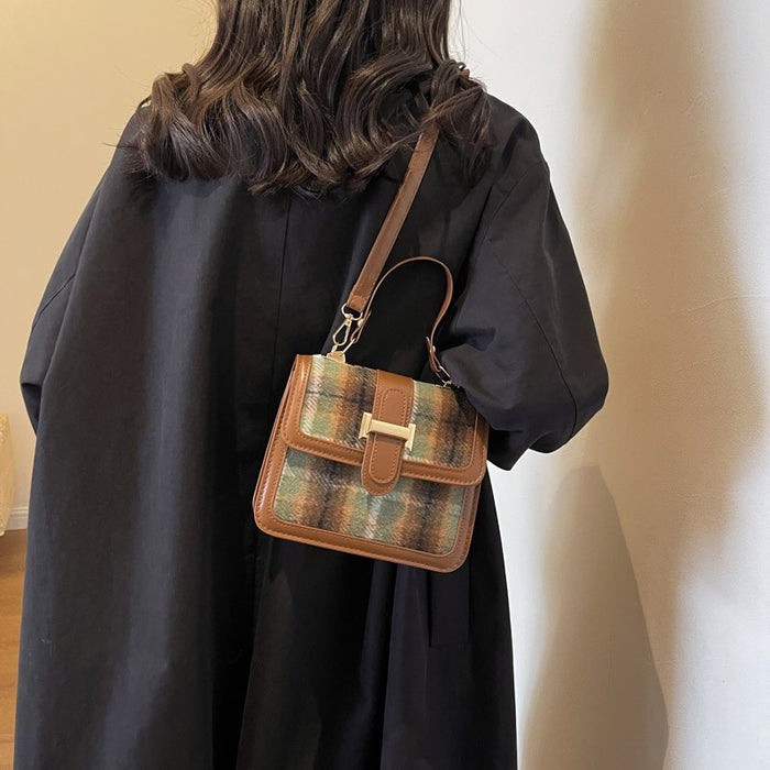 Wholesale Checkered bag retro hand-held small square bag versatile shoulder bag crossbody bag