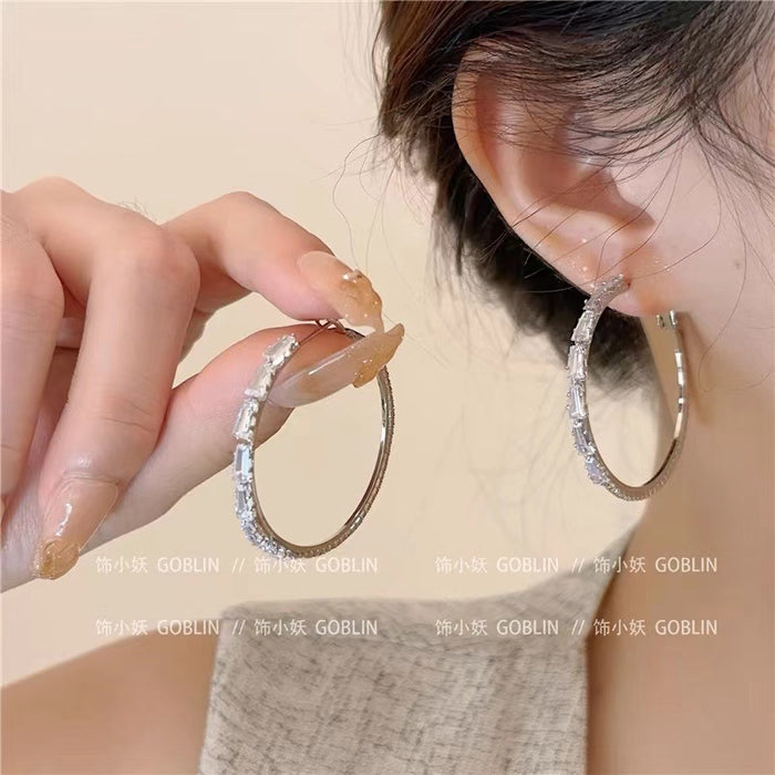 Wholesale Personality Large Hoop Earrings