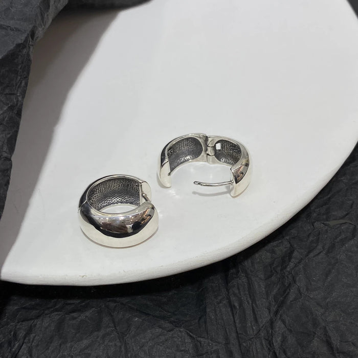 Wholesale Vintage vintage earrings with ear buckles, small, niche, high-end, light luxury, personalized, versatile, new earrings