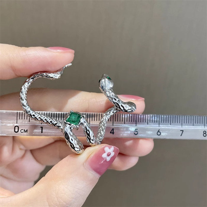 Wholesale Winding snake-shaped ear-hook earrings niche design non-pierced ear clips earrings for men and women ear bone clips