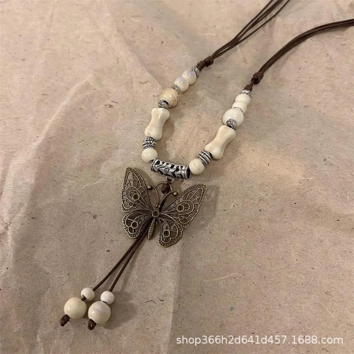 Wholesale Vintage butterfly bead collarbone chain necklace