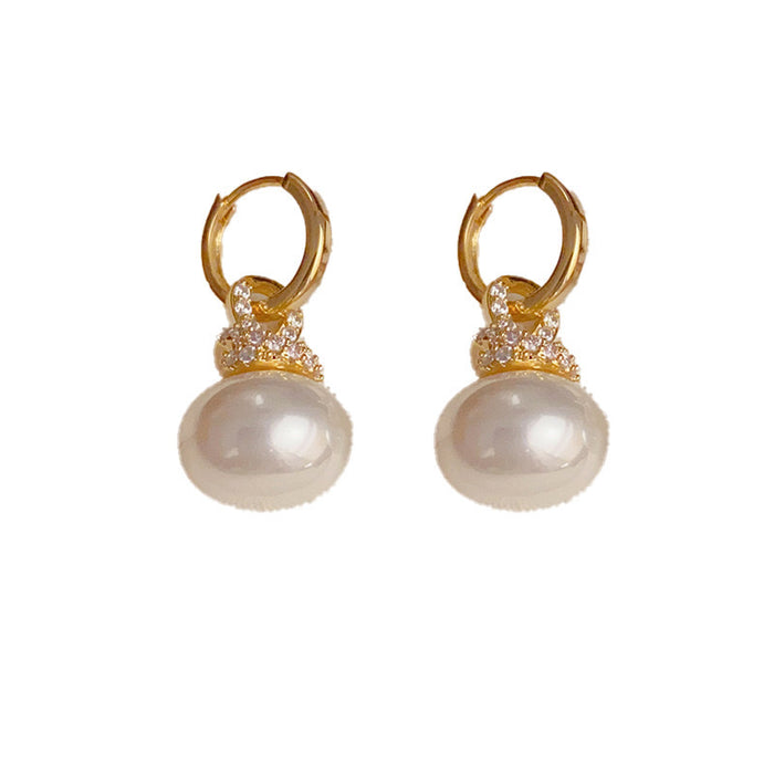 Wholesale 2. Light luxury, high-end, fashionable temperament, bread beads, high-end ear studs and earrings