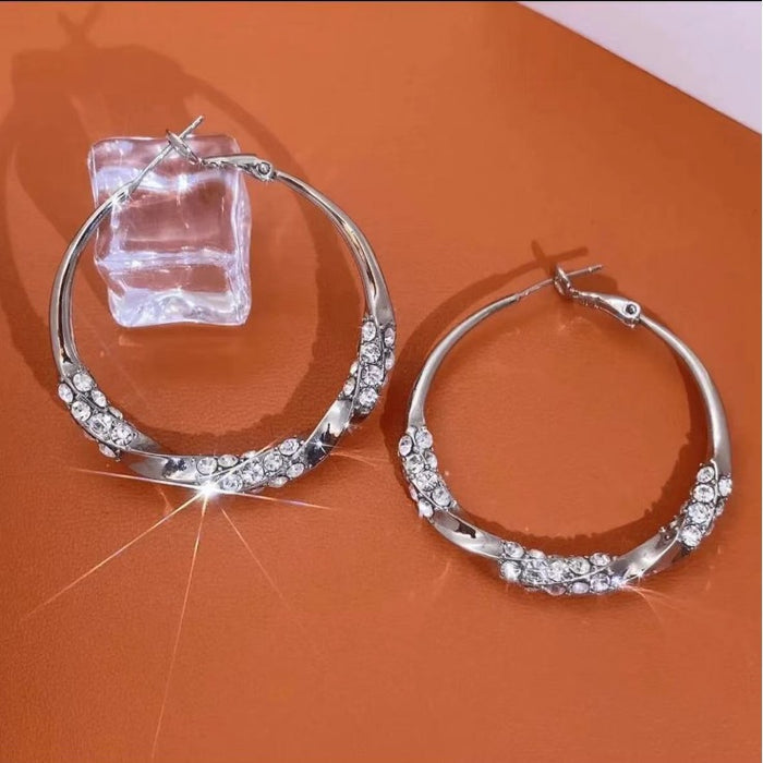 Wholesale Diamond high-end ear rings, large ring earrings, ear buckles, fashionable and versatile earrings
