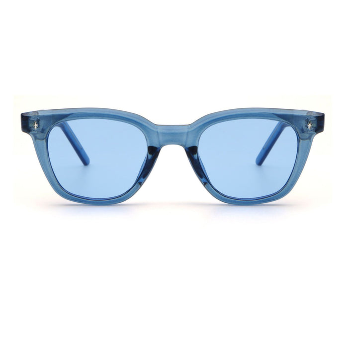 Wholesale Sunglasses, trendy street photography, driving glasses