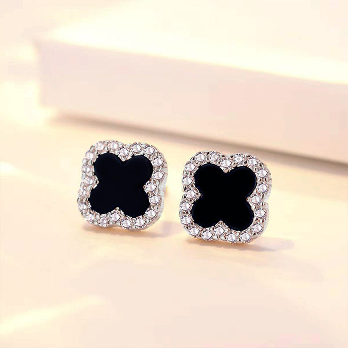 Wholesale Earrings and accessories wholesale, niche high-end earrings, light luxury high-end earrings, four leaf clover earrings