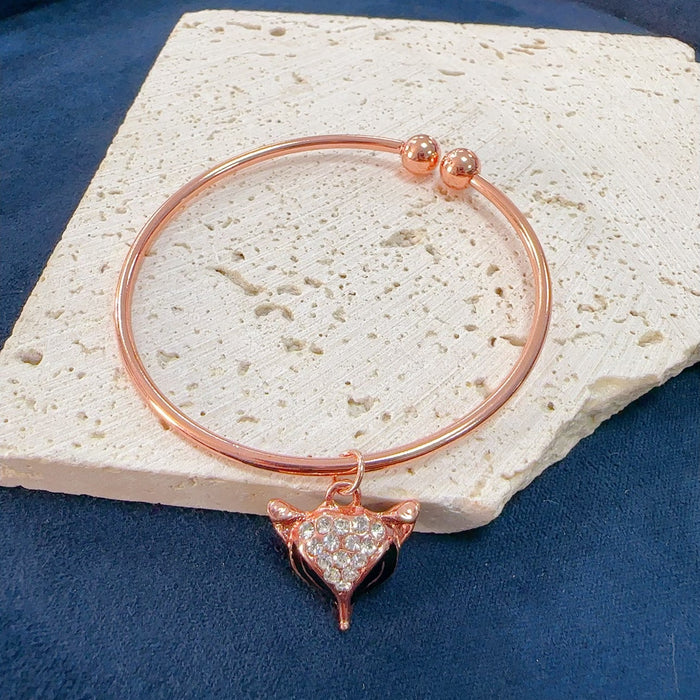 Wholesale Simple and versatile smooth surface bracelet, silver plated bracelet, C-shaped double bead adjustable size