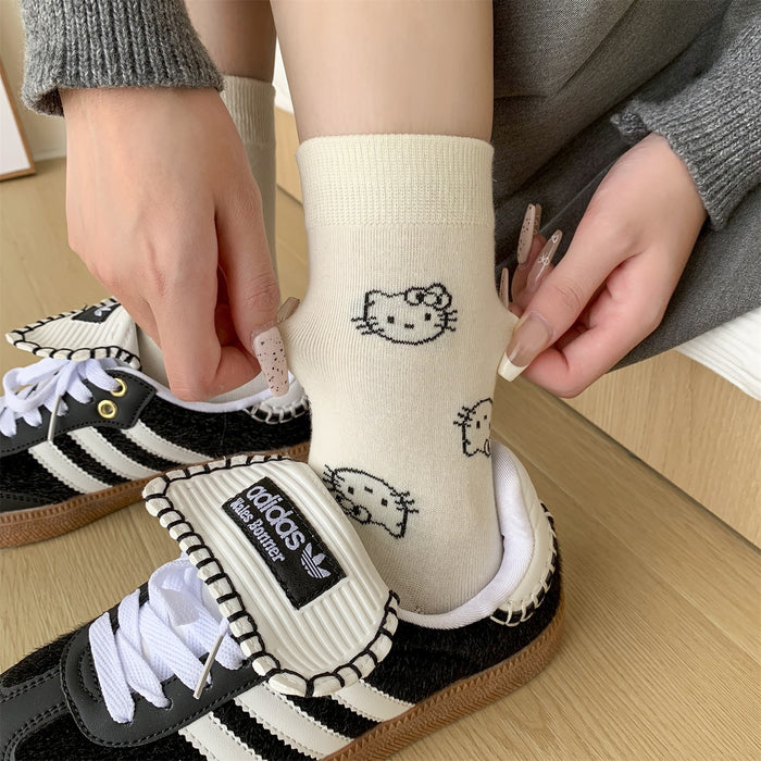 Wholesale Cute girl piles socks, tube socks, student boneless women's socks