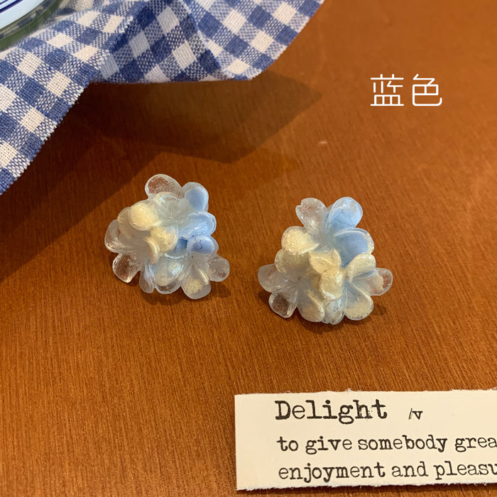 Wholesale Gradient colored resin three petal flower earrings with a sense of design, niche silver needle earrings