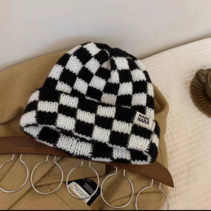 Wholesale Checkered pattern niche Christmas knitted winter hat