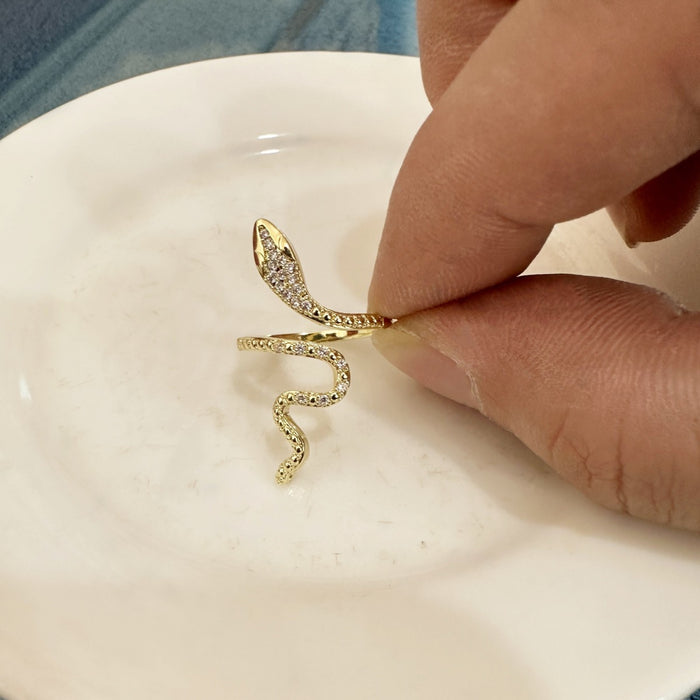 Wholesale Fashionable and versatile high-end ring, female niche design, personalized and open mouth index finger