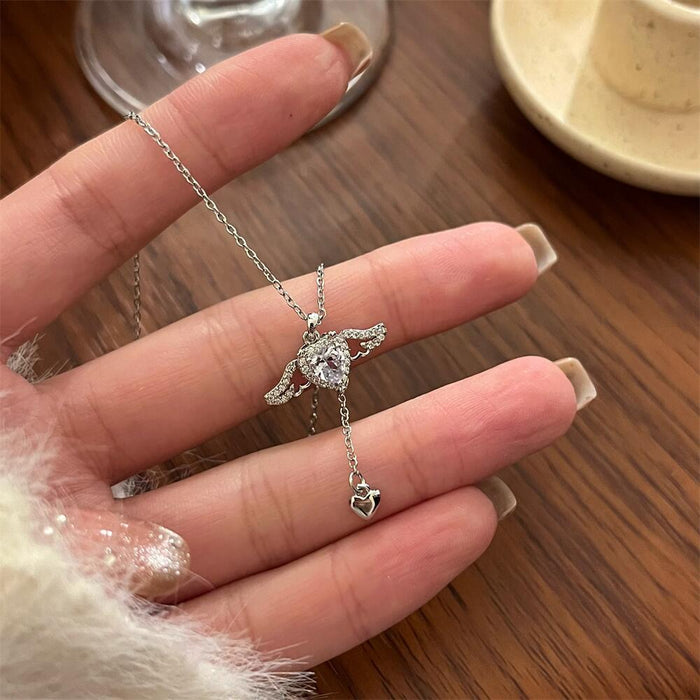 Wholesale Necklace Love Zircon Romantic Angel Clavicle Chain Light Luxury Heart Shaped Neck Chain