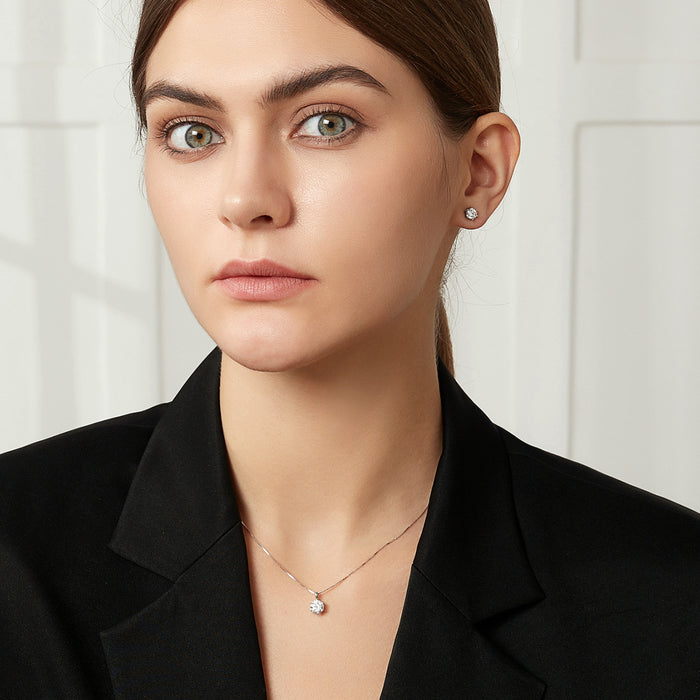 Wholesale Silver necklace pendant, simple and fashionable single item accessory