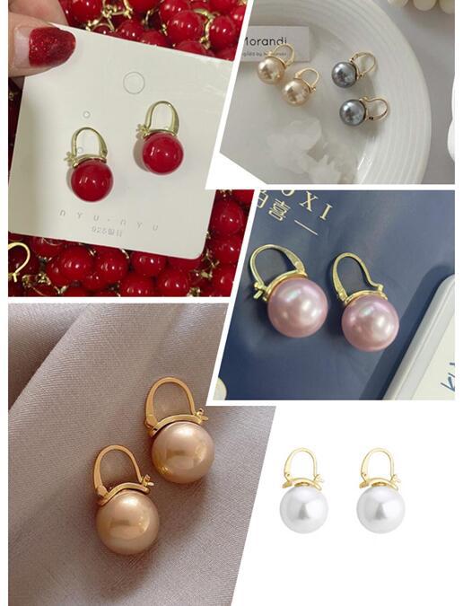 Wholesale Pearl earrings with retro temperament, simple and high-end texture for women, copper ear hooks for earrings
