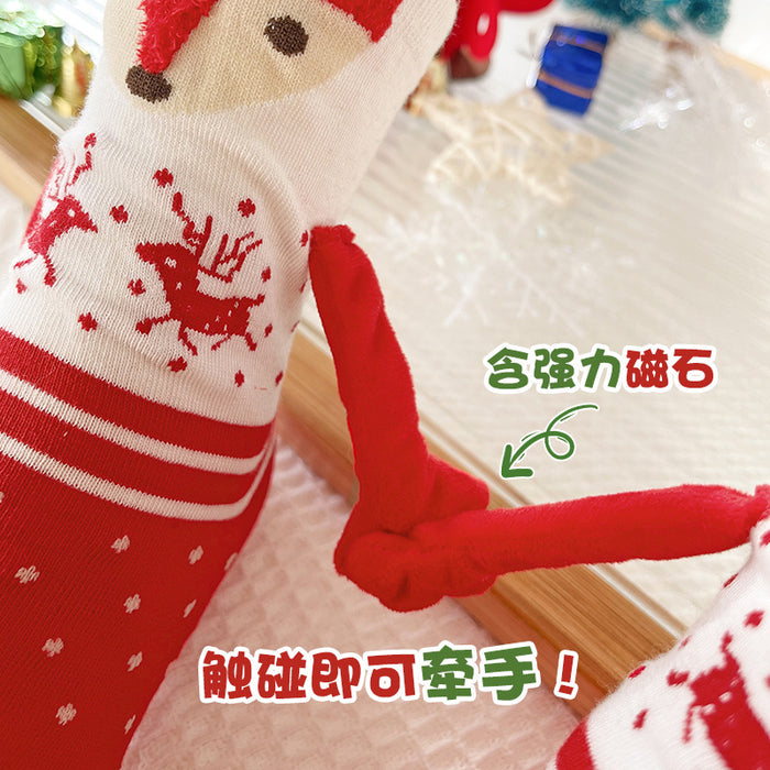 Wholesale Christmas magnetic hand-holding socks women' s cotton socks couple mid-calf length socks New Year gift socks