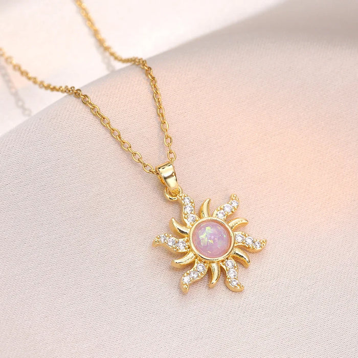 Wholesale Necklace zircon flower niche fashion new design pendant temperament titanium steel necklace