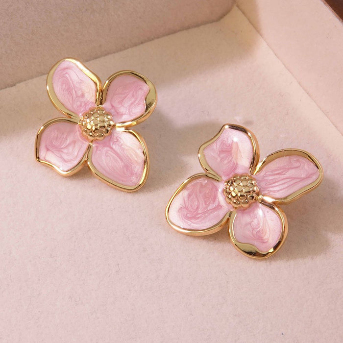 Wholesale Retro Palace Flower Titanium Steel Earrings JDC-ES-JW004