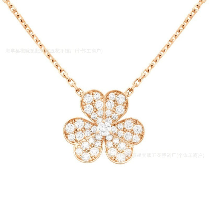 Wholesale Gold Plated Clover Necklace Women' s Fashion Jewelry