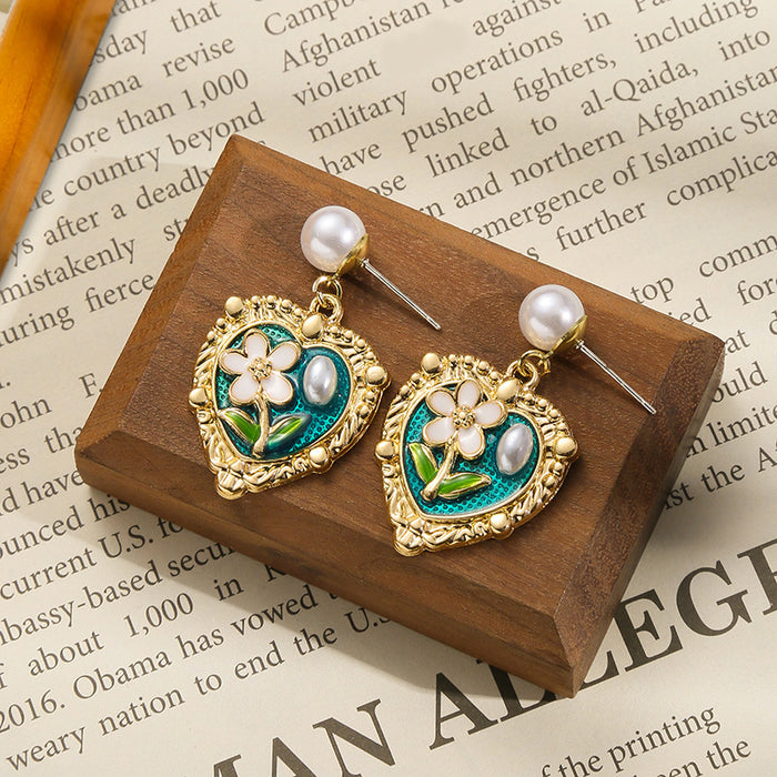 Wholesale Vintage Earrings, Silver Needle Earrings, Charm Flower Earrings