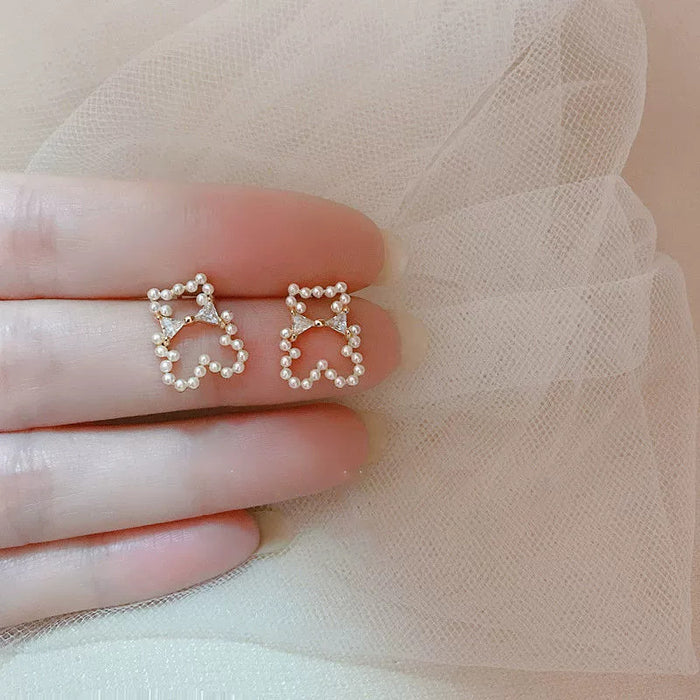 Wholesale Pearl earrings, high-end earrings, temperament, personality, retro earrings, light luxury, atmospheric texture