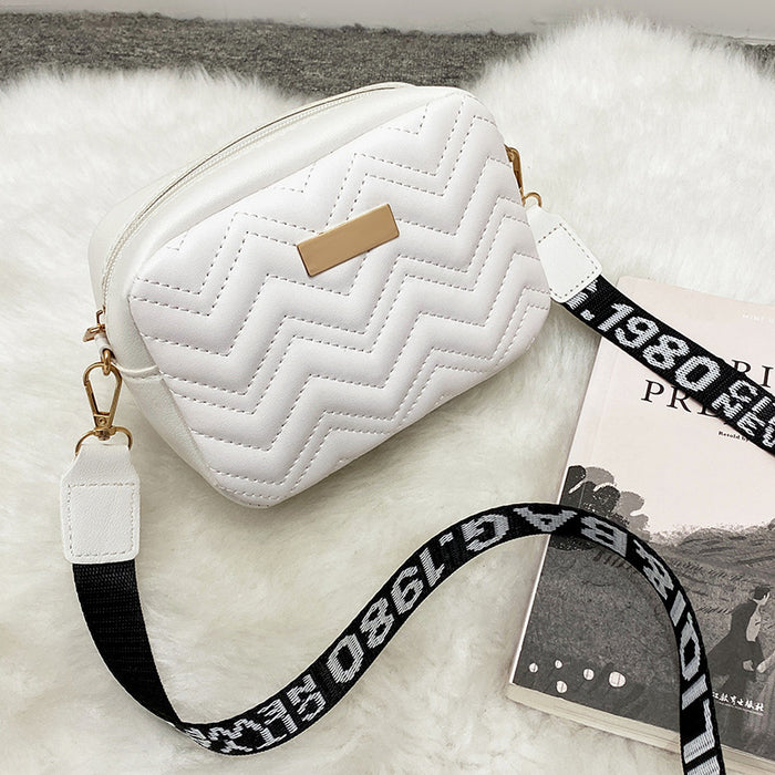 Wholesale Printed Shoulder Strap Crossbody Small Square Bag Ladies Bags Women's Korean Version Wavy Embroidered Bag JDC-SD-SC010