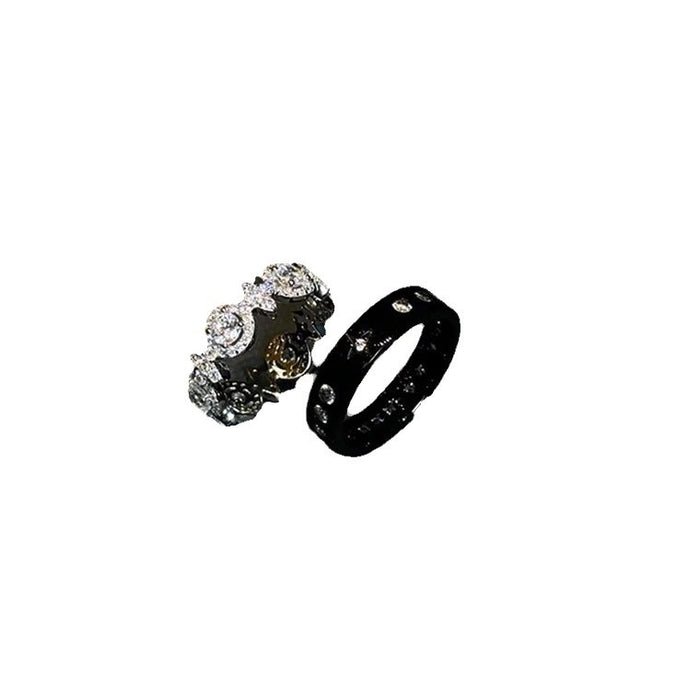 Wholesale Sparkling Diamond Black and White Pair of Rings New Fashionable Niche Design Versatile Ring