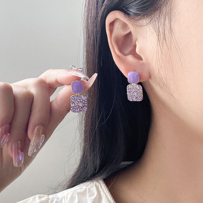 Wholesale New earrings with high-end temperament, caring and niche design, silver needles exaggerated