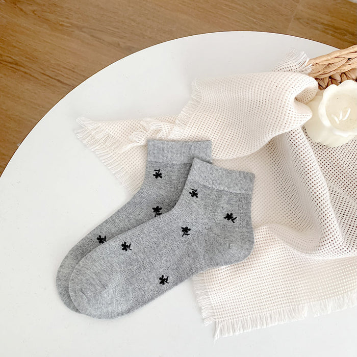 Wholesale New socks with striped small flower short tube women's boat socks that don't fall off and cotton socks