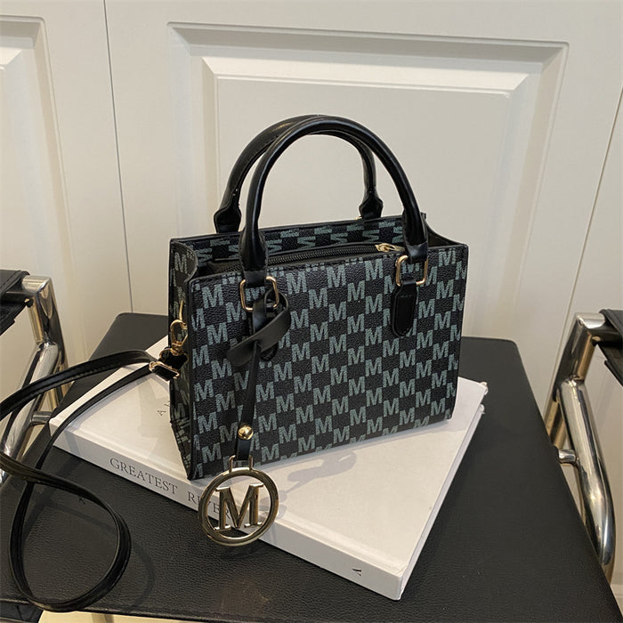 Wholesale Retro Women' s Handbag Shoulder Crossbody Bag Versatile Trendy