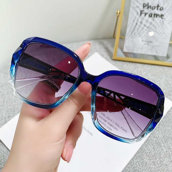 Wholesale ladies sunglasses trendy fashion large frame sunscreen sunglasses holiday vintage sunglasses