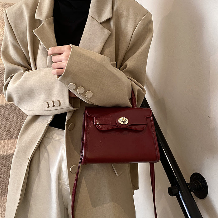 Wholesale Fashionable portable simple small square bag, versatile single shoulder crossbody bag