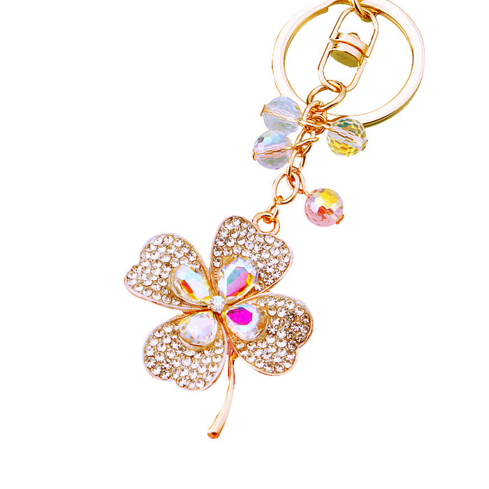 Wholesale Diamond inlaid Lucky Clover Car Keychain Metal Pendant Keychain Ring Creative