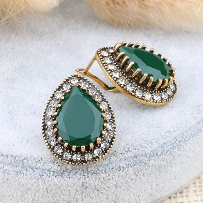 Wholesale  jewelry retro  earrings drop-shaped inlaid resin rhinestone earrings