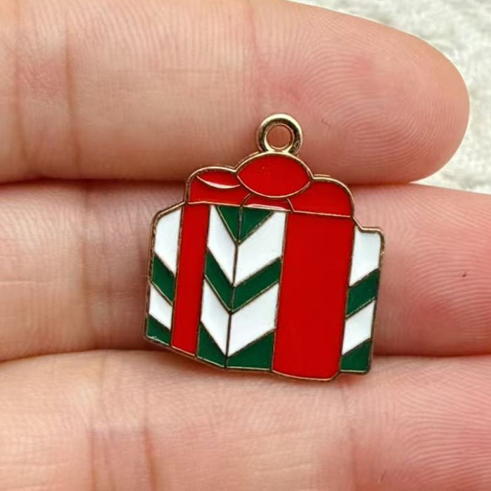 Wholesale 10pcs New oil-drip Christmas-themed alloy accessories  cartoon snowman  reindeer,   DIY pendant accessories