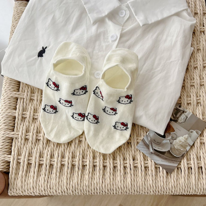 Wholesale Printed outer socks made of cotton, versatile and thin, short tube decorative women's socks, niche boat socks