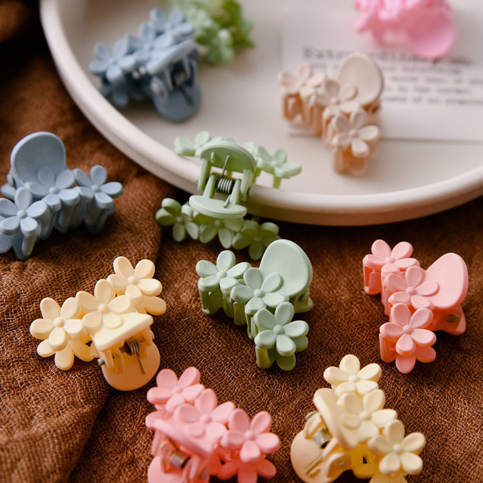 Wholesale 50pcs/set New flower frosted grip clip, cute children's mini shark clip, back of head clip, hair clip