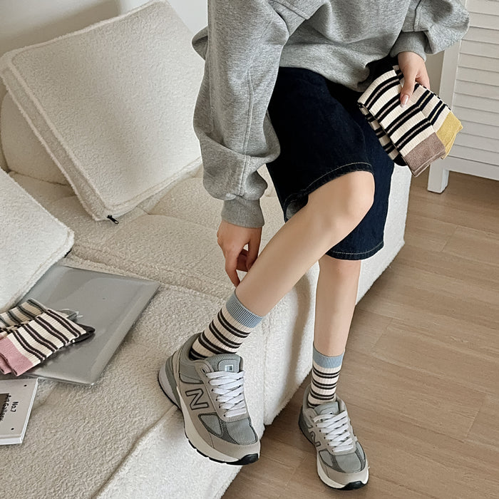 Wholesale Striped pile socks, contrasting socks, double needle sweat absorbing mid tube socks