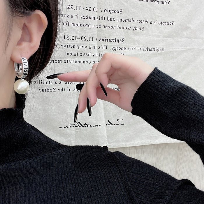 Wholesale medieval vintage distressed Saturn planet pearl ear buckle niche design earrings