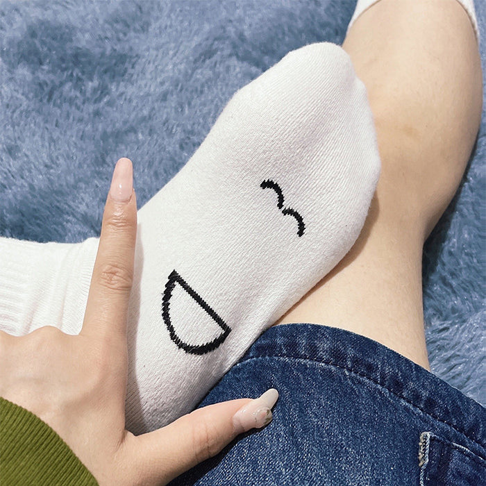 Wholesale Mid length socks, high-quality socks, casual men's socks, trendy socks, simple sports socks