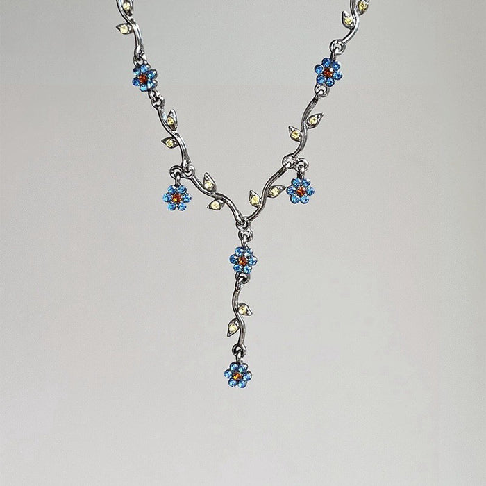 Wholesale Necklace with a high-end feel, temperament, versatile necklace, antique style design, collarbone chain