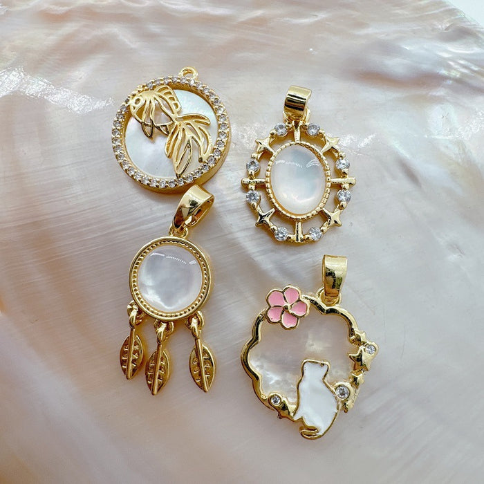 Wholesale Koi Fish Mother-of-Pearl Pendant Copper Electroplated Jewelry Accessory MOQ≥2